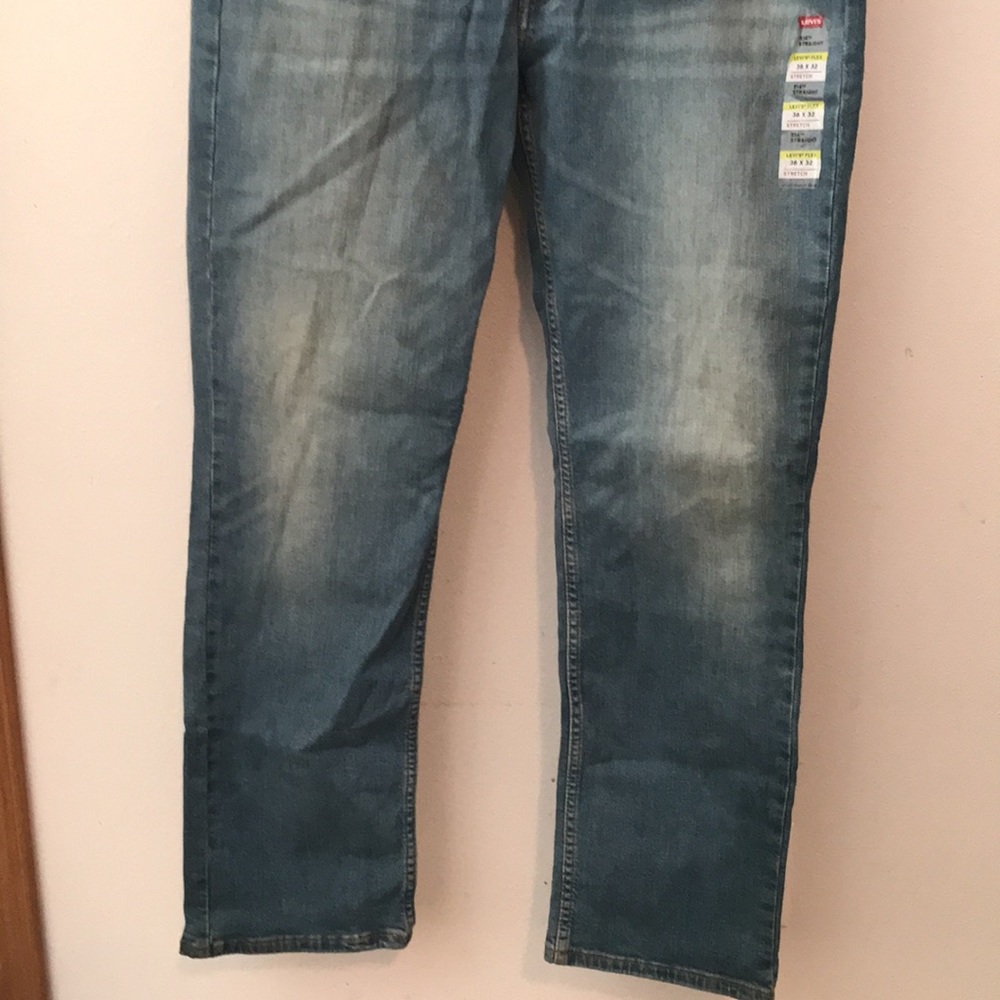 Levi’s 514 jeans zipper blue, stretch, below waist, reg fit thru thigh W… - Picture 6 of 9